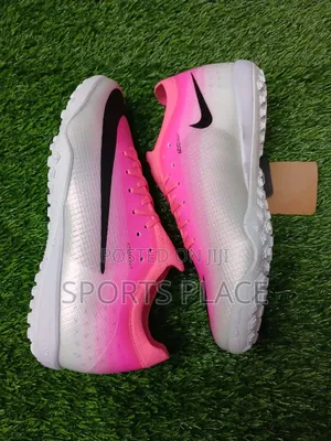 Nike Air Zoom Pink AtomKnit Vapor VXII Turf Football Boots