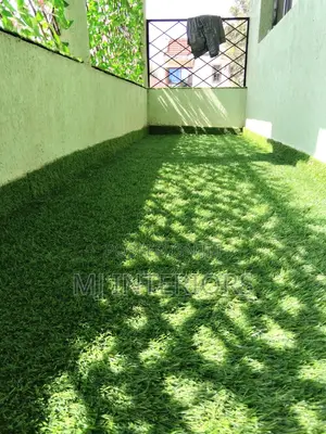 Nyasi Bandia kwa Bustani na Mandhari