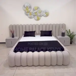 Kitanda cha Kifahari cha Bubble Kilichofunikwa na Fremu Iliyopinda