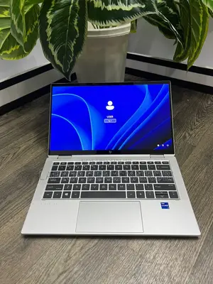 HP EliteBook x360 1030 G8 16GB Core i7 SSD 512GB