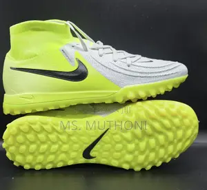 Viatu vya Nike Phantom Luna 2 Academy TF Turf