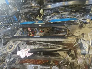 Suspension Cradle ya Nyuma kwa Mazda Demio 2015