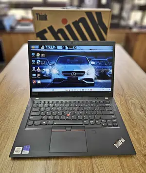 Lenovo ThinkPad T14 G2 16GB Intel Core i7 256GB SSD Touchscreen