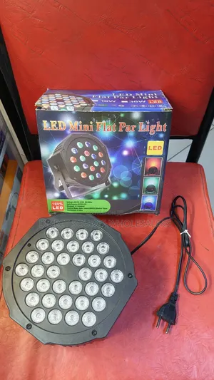 Taa Ndogo ya Jukwaa ya RGB PAR Can