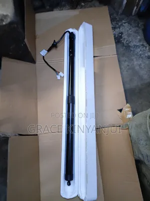 Honda CRV 2017 Boot Shock