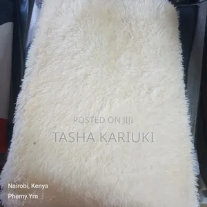 Zulia Zuri Lenye Manyoya
