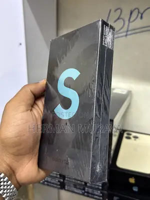 Samsung Galaxy S22+ 5G Mpya 256GB Nyeusi