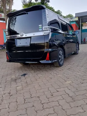 Toyota Voxy 2019 ZS Kirameki II Black