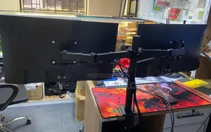 Stendi ya Monitor yenye Mikono Miwili ya Kuweka Mezani