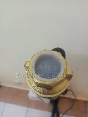USK 1HP 750W Submersible Borehole Water Pump 126M Head