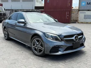 Mercedes-Benz C200 AMG Line 2020 Gray