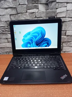 Lenovo Yoga 11e Intel Core i5 8GB RAM 128GB SSD