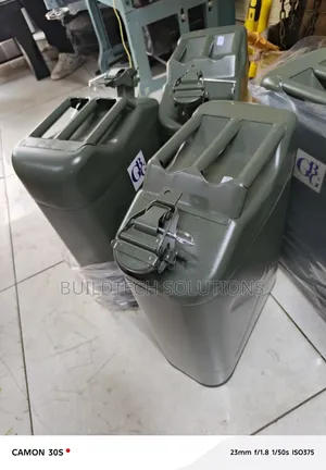 Jerry Can ya Petroli