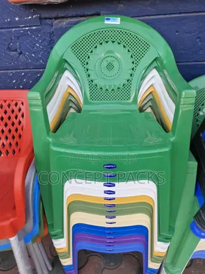 Kiti cha Plastiki cha Kenpoly cha Kijani chenye Mikono