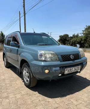 Nissan X-Trail 2006 Bluu