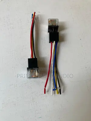 Rela ya Gari ya Pini 5, 12V na Soketi na Waya