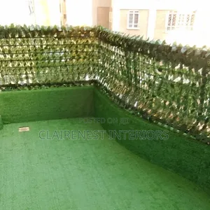 Uzio Maridadi wa Kichaka Bandia