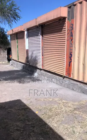 40ft Container with Partitioned Shops