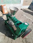 Mashine ya Kukamua Mafuta ya Biashara (Screw Press) - 2