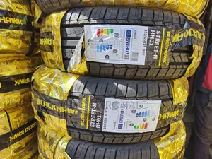 Tairi la Blackhawk 195/65R15
