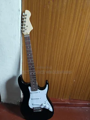 Gitaa Nyeusi ya Umeme ya Premium