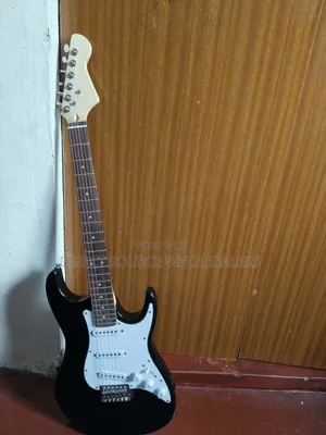 Gitaa Nyeusi la Umeme - Muundo Maridadi
