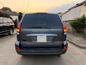 Toyota Land Cruiser Prado 2.7 Milango 5 2004 Kijivu