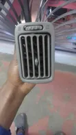 Kituo cha Hewa cha Dashboard cha Toyota - 2