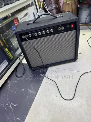 Fender GA-30 Guitar Combo Amplifier