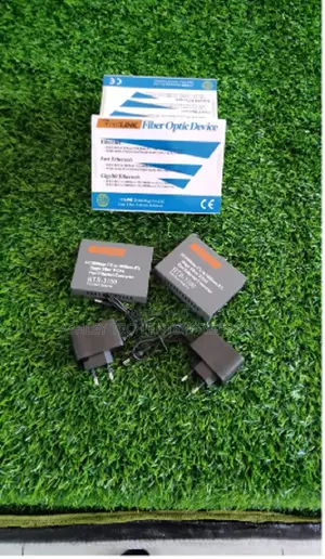 Single Mode Fiber Media Converter 10/100Mbps