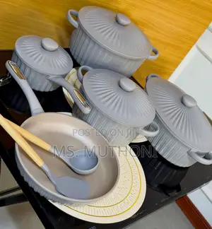 AESTHETICS 11PCS SET Diecast Cooking Set