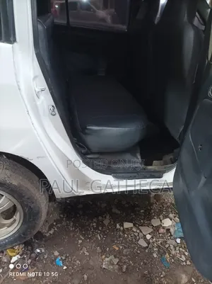 Toyota Probox 2003 Nyeupe