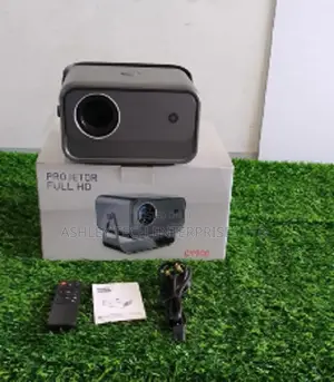 CY 900 Multimedia Projector - Azimio la 4K
