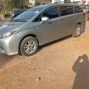Toyota Wish 2009 Nyeusi