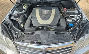 Mercedes-Benz E300 2010 Silver