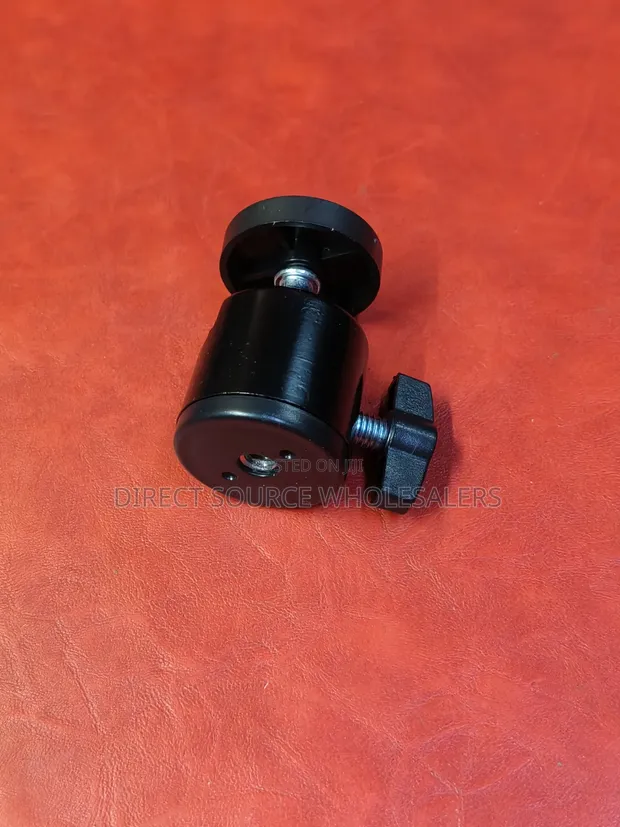 Universal Smartphone Tripod Holder Mount - 1