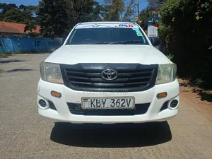 Toyota Hilux Single Cabin 2014 Pearl