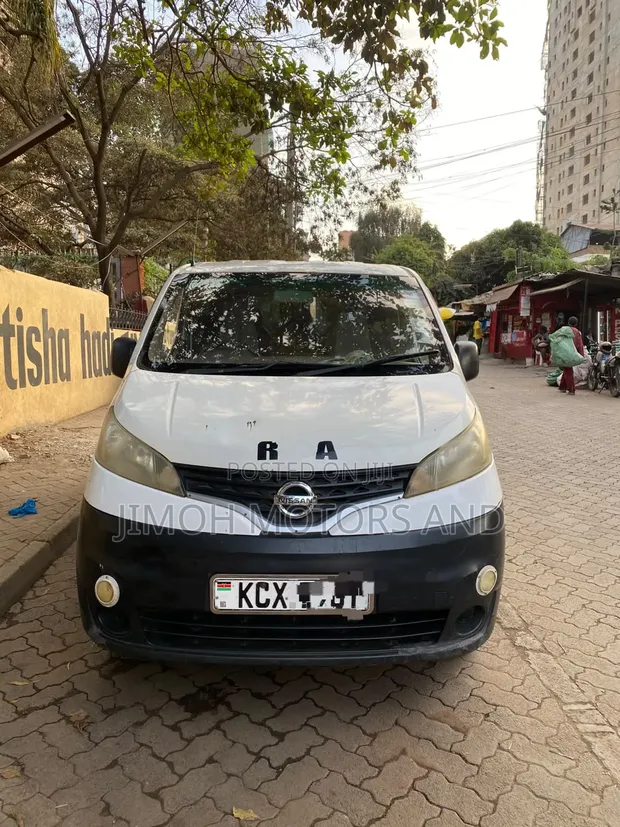 Nissan NV200 2012 Automatic - 1