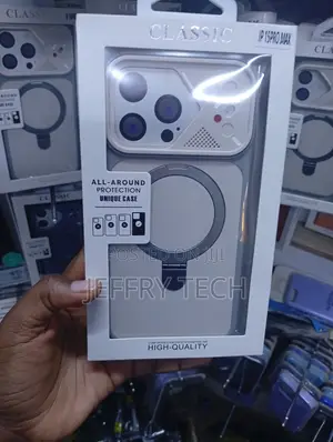 Classic IP 15 Pro Max MagSafe Armor Case
