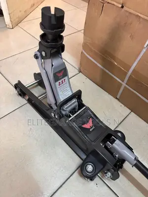 Heavy Duty 2.5 Ton Trolley Jack
