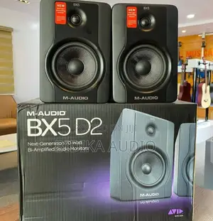 M-Audio BX5 D2 5-Inch Active Studio Monitor (70W)