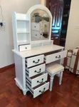High Quality Makeup Table - 2