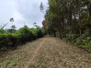 Kitalu cha Nusu Eka kwa Uuzaji Garden Estate