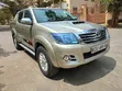 Toyota Hilux 2013 Gold - 1