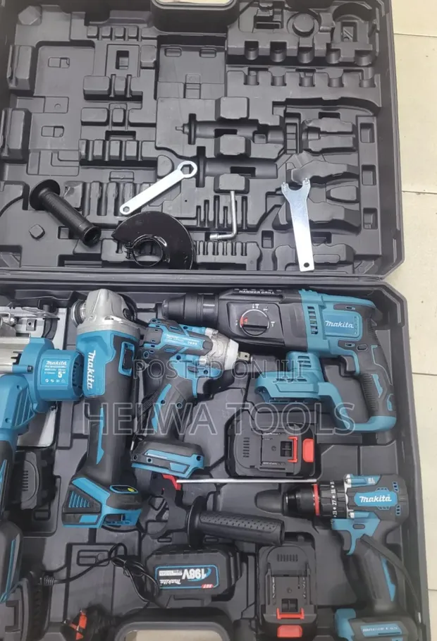 Makita 5.0Ah Cordless Combo Set - 1