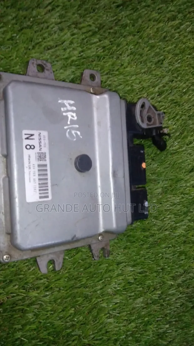 Nissan HR15 Engine Control Module (ECU) - 1