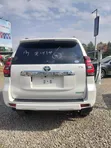 Toyota Land Cruiser Prado 2020 Nyeupe - 4