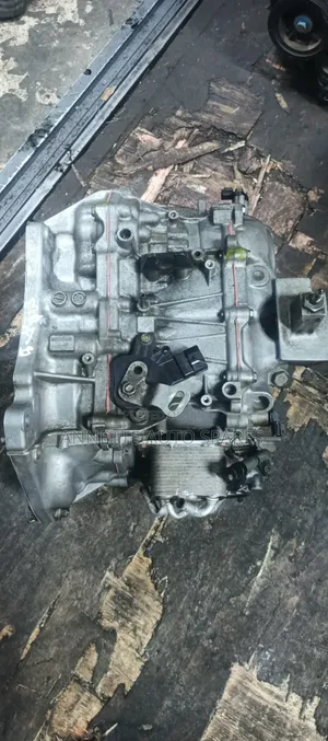 Nissan Juke MRA8 2WD Gearbox