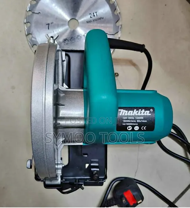Makita Corded Circular Saw 1200W - 1
