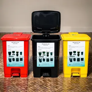 30L Hard Plastic Waste Garbage Pedal Bin - Brand New